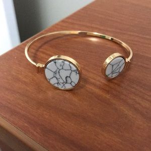 Women’s bracelet
